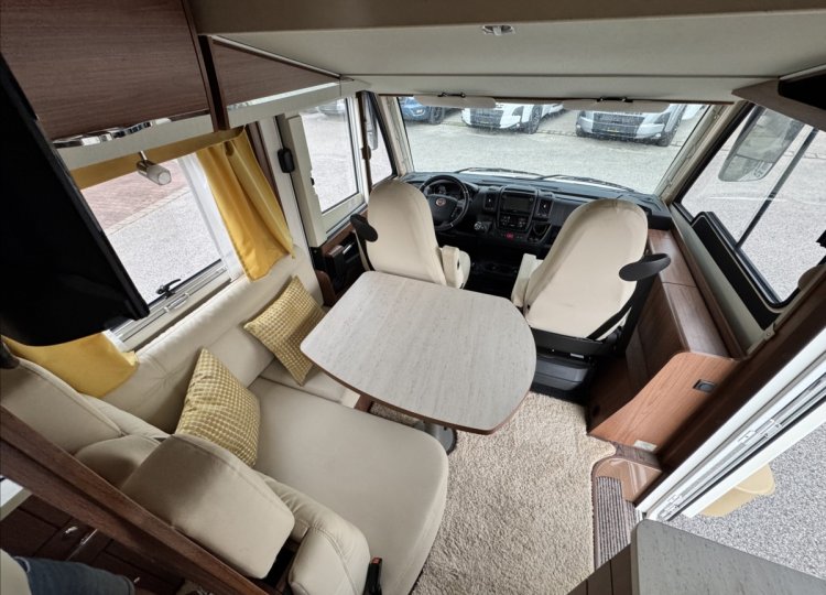 Eura Mobil , 2,3 IL655EB MJTD obytný automobil