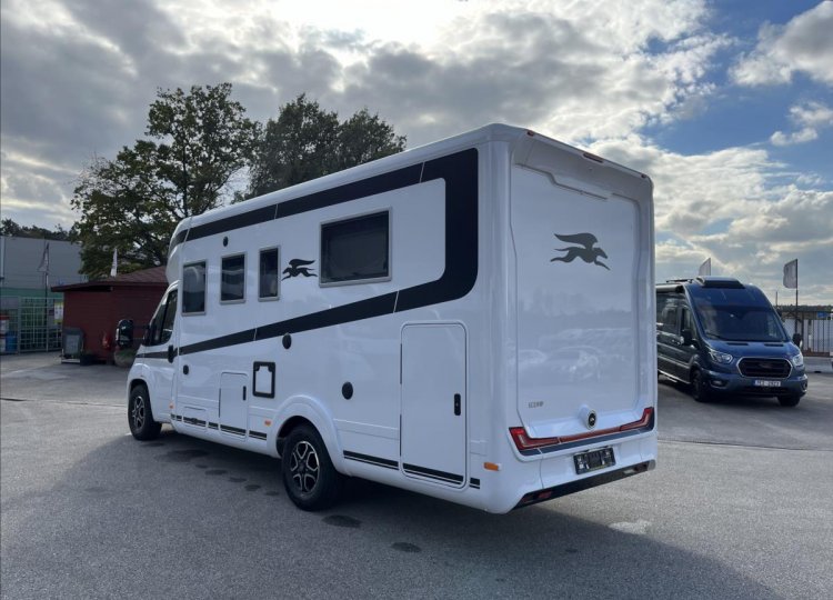 Laika Ecovip, 2,2 L 3412DS MJTD obytný automobil