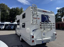 CI Caravans International , 2,3 Elliot 40 MJTD obytný automobil