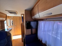 CI Caravans International , 2,3 Elliot 40 MJTD obytný automobil