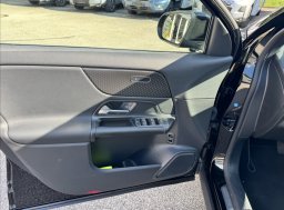 Mercedes-Benz GLA, 1,3 200