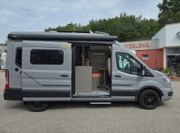 LMC , 2,0 Innovan 590 TDCi obytný automobil