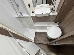 Carado , 2,2 A464 MJT obytný automobil
