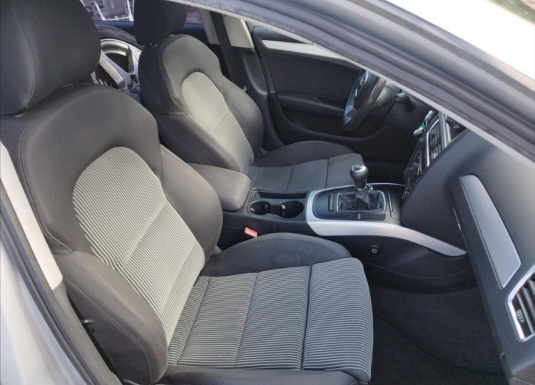 Audi A4, 2,0 TDi